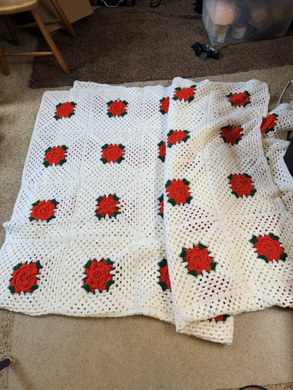 80X96 Crochet Granny Square Afghan Red Roses Hand Made White Background